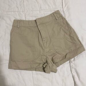 Forever 21 khaki shorts